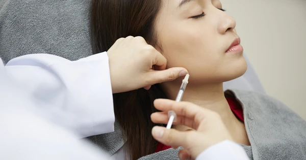 Tất tần tật về tiêm trẻ hoá tạo hình khuôn mặt