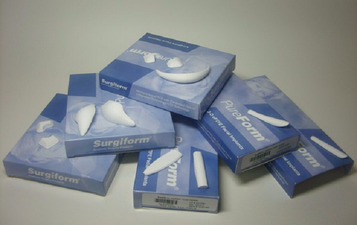 Hướng dẫn vệ sinh sau khi độn cằm sụn Surgiform