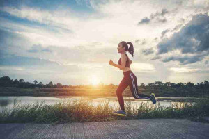 Có nên vận động nhiều sau nâng mũi? Tại sao?