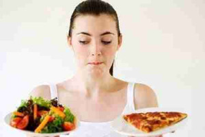 Bác sĩ giải đáp: Nâng mũi phải kiêng ăn trong bao lâu? 