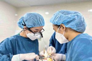 Làm sao để sửa mũi lệch? Giá bao nhiêu?