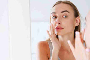 Nâng mũi bị tê đầu mũi có nguy hiểm không?