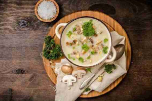 Nên ăn gì trong thời gian mũi chưa cắt chỉ? Gợi ý thực đơn 7 ngày