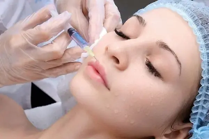 Trước khi tiêm trẻ hóa da, bạn cần biết về những điều này