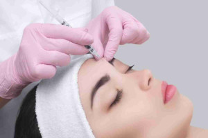 Tiêm botox là gì? Ưu nhược điểm và bảng giá