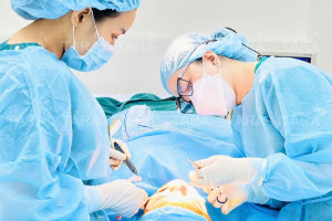 Những ai nên và không nên nâng mũi siêu vi phẫu?