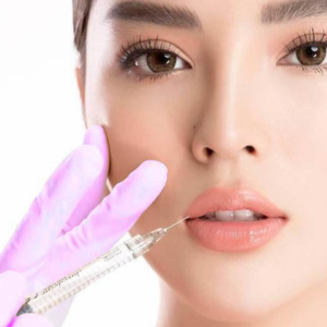 Bác sĩ giải đáp: Có nên tiêm filler môi không?
