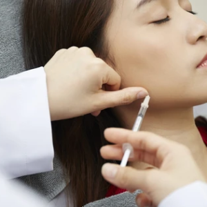 Tất tần tật về tiêm trẻ hoá tạo hình khuôn mặt