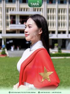 Nâng mũi tự nhiên không bị đơ từ kỹ thuật siêu vi phẫu hiện đại